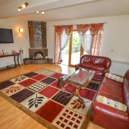 Apartament Tansi